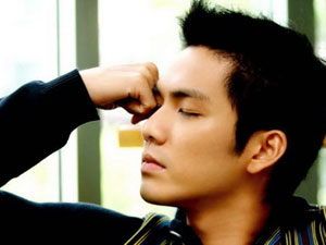 <strong>关爱农民工 现代医疗援助在行动</strong>